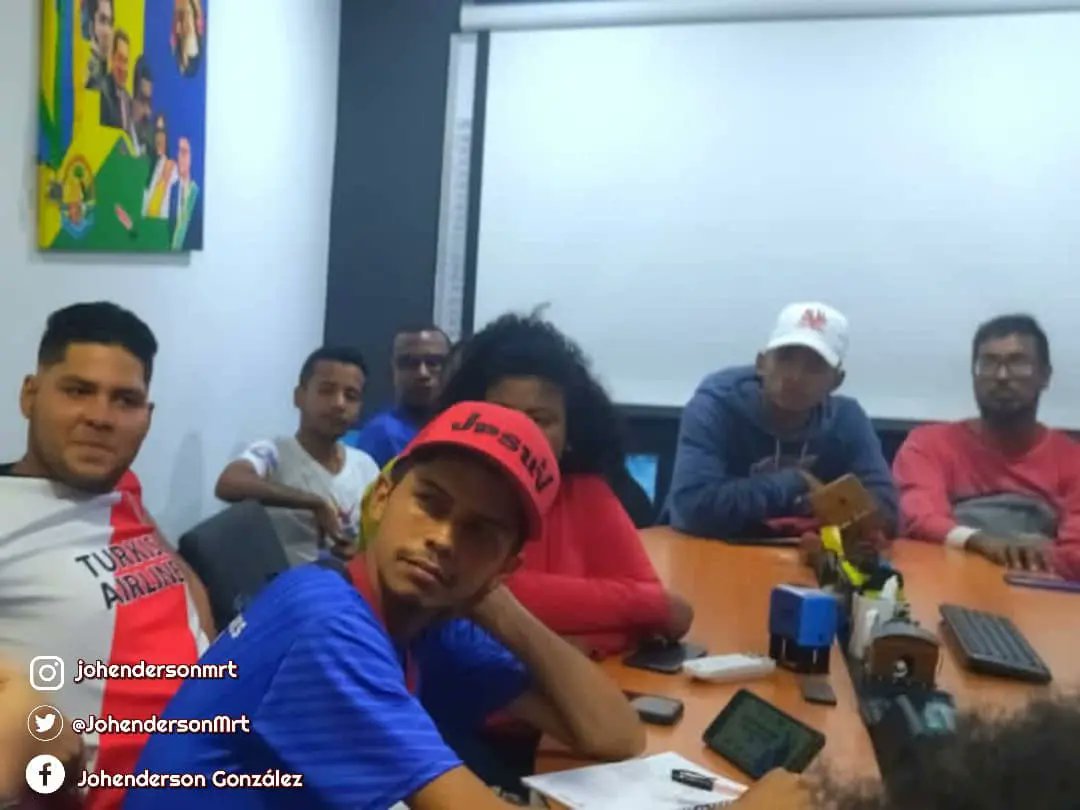 Desde la Sede de la Alcaldía, sostuve reunión con los integrantes de la JPSUV, un encuentro ameno cuanta fuerza nos da la juventud son ustedes la Patria perenne aquí presente, son ustedes hijos de la Revolución y serán padres y madres de nuevas.
#SoleimaniVive