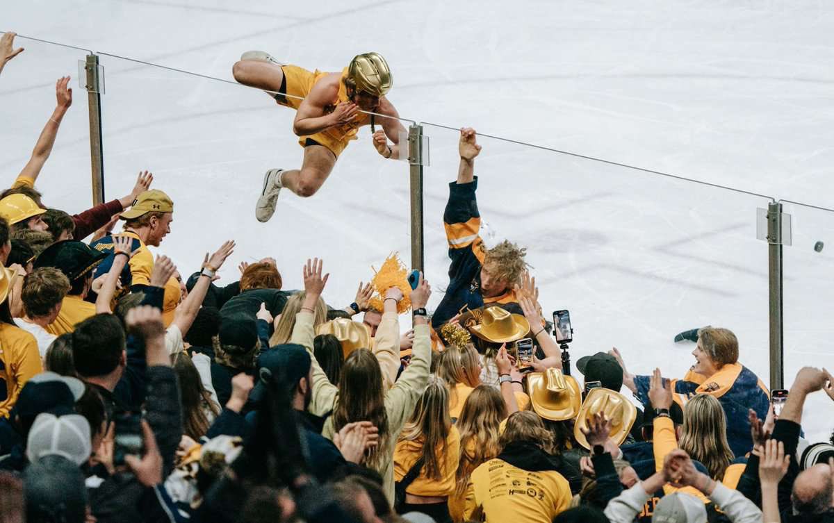 WildTakes10k's tweet photo. Louvre. Worthy.
#TheTourney23 https://t.co/HxftOOMeM9