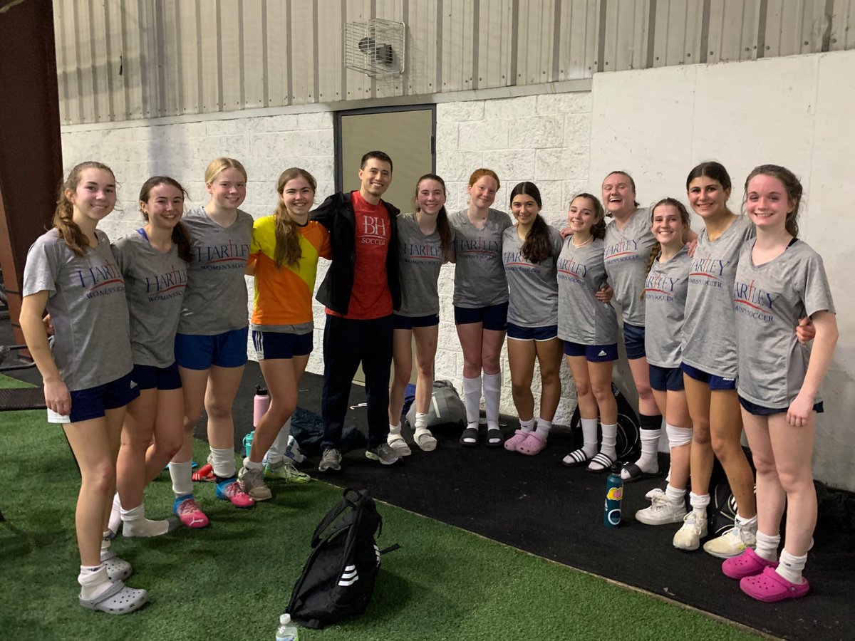 Congrats to our lady hawks on a successful indoor season! 4-0 win to end the season!