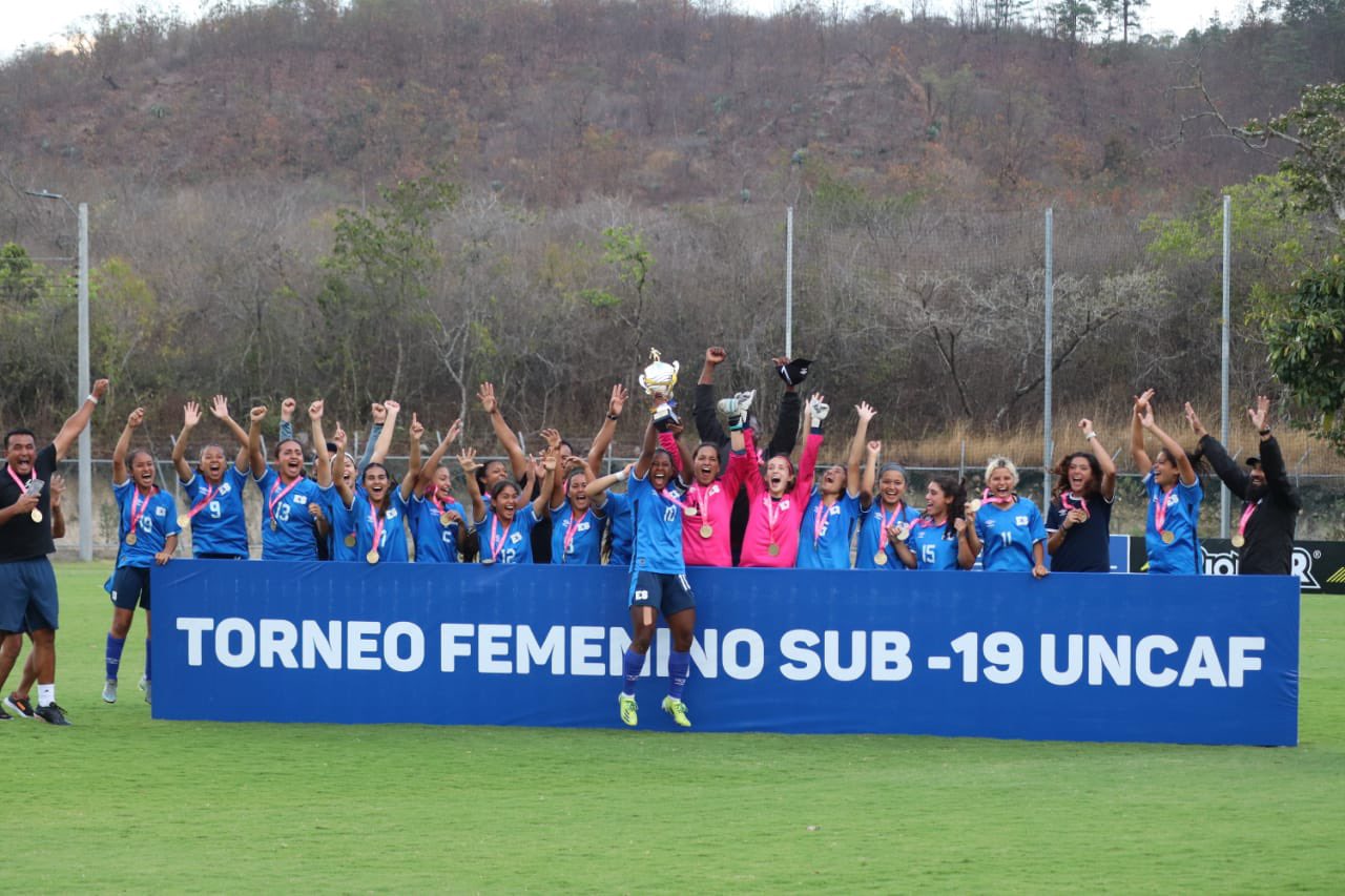 Selección Nacional de Honduras on X: FINAL DEL JUEGO⚽️⚽️⚽️ Torneo  Internacional de @FIFAcom @ForwardAmericas #UNCAF #Honduras🇭🇳 4-1 #Cuba🇨🇺  #FENAFUTH #LaHsomostodos  / X