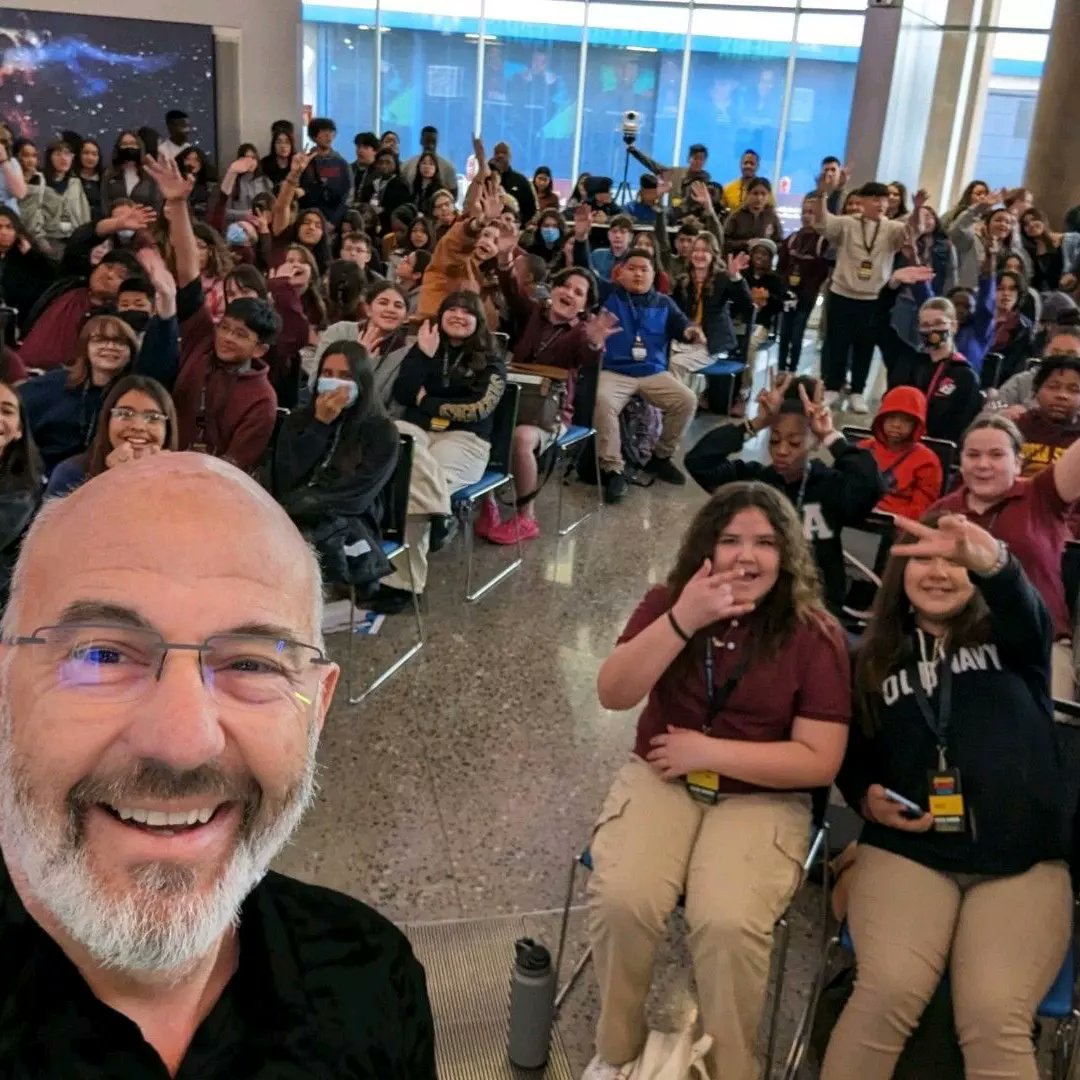 savetheorphan20's tweet photo. @SpeakerJeff 
I hope your birthday is full of sunshine, rainbows, love, and laughter! Sending many good wishes to you on your special day.
happy birthday papa Jeff Hoffman  from  Save The Young Girls Foundation Orphanage. https://t.co/EunSp7SoVk