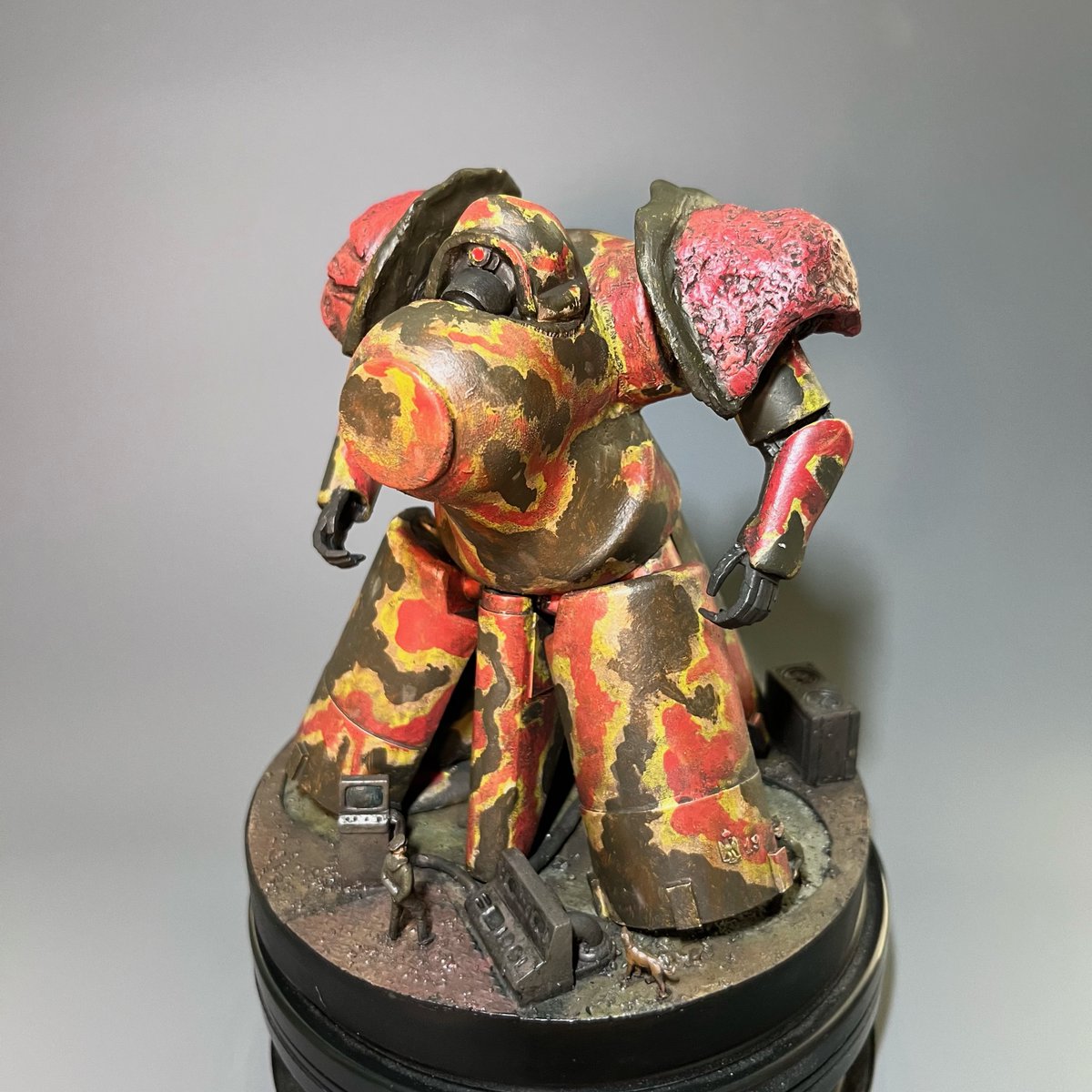 CollinLueb's tweet image. My entry for the amazing #originalmechacontest2023 . This build is under the OMCCup division where the builds have to be based on a cup or bottle. I had a great time and cant wait to do another!