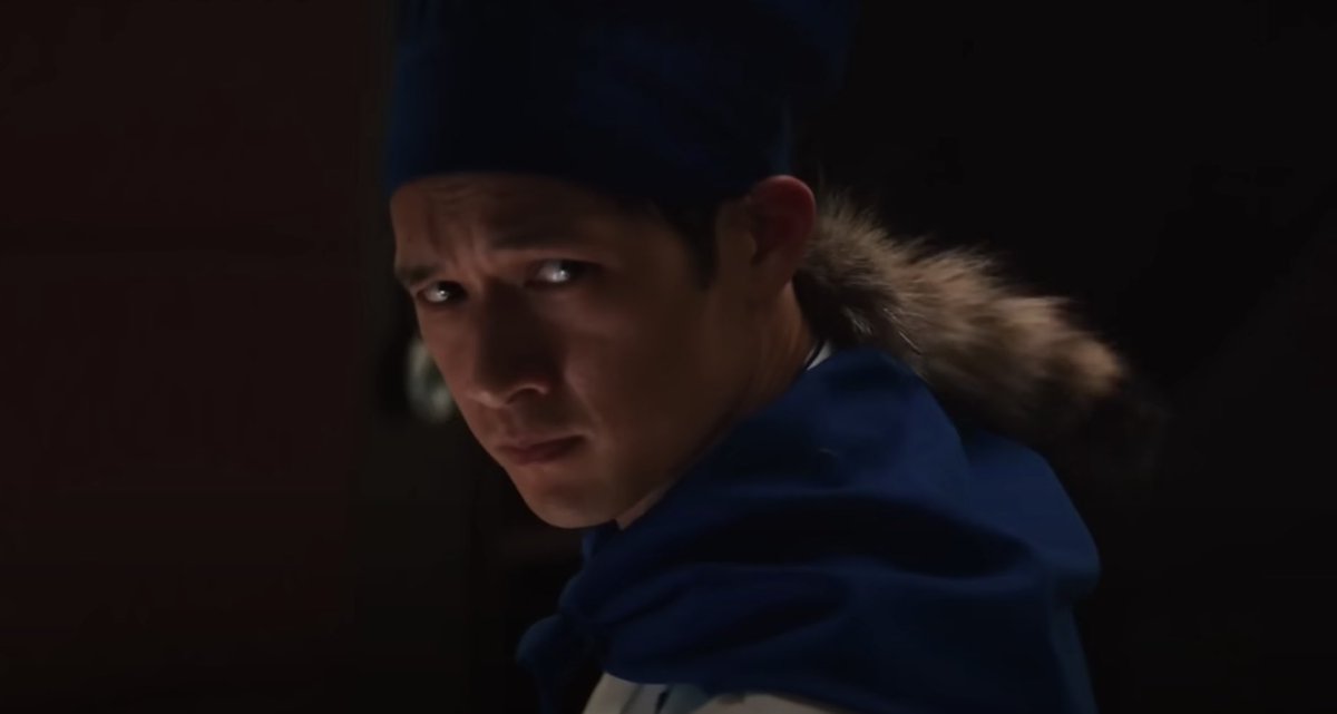 Happy Everything Everywhere All At Once weekend!

Our favorite detail: 

Long before Raccacoonie gets revealed or mentioned, raccoons and raccoon tails appear in several shots, including the opening shot of the film!

Our full analysis of the movie: youtu.be/wKAkWDgkdpE