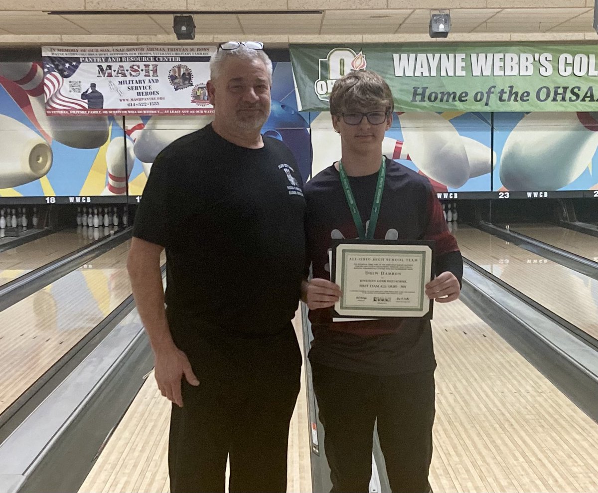AlderAthletics's tweet photo. Alder Nation: Please help us Congratulate Drew Damron, who today earned the State Runner-Up award in the DI State Bowling Championship.  He bowled a 705 series in the State Championship as a Sophomore. Congrats on an incredible tourney run and season! @AlderHS https://t.co/jsOHiy6ZCM