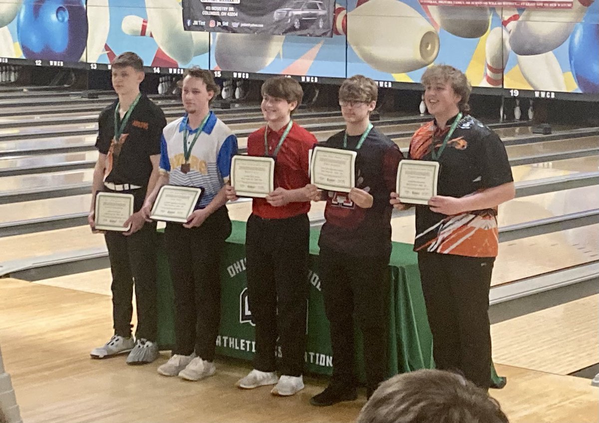 AlderAthletics's tweet photo. Alder Nation: Please help us Congratulate Drew Damron, who today earned the State Runner-Up award in the DI State Bowling Championship.  He bowled a 705 series in the State Championship as a Sophomore. Congrats on an incredible tourney run and season! @AlderHS https://t.co/jsOHiy6ZCM