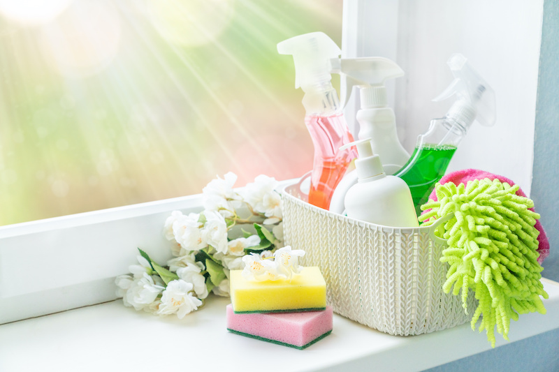 elliottwindow's tweet photo. If you have been using the wrong cleaning products on your windows, these may leave behind a hazy residue that can be difficult to remove. #HazyWindows #WindowCleaning #WindowWashing #IdahoWindows #CleanWindows #HomeRenovation #HomeImprovement https://t.co/QIuqdEclFg https://t.co/VNeCCcNlzV