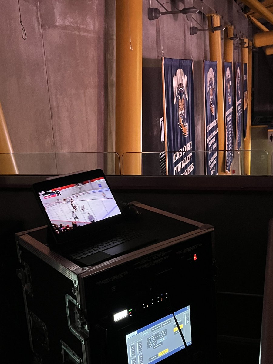 jdeloma's tweet photo. @QU_WIH Sending them from the M&amp;T Bank Arena https://t.co/UGb0tcTdg7