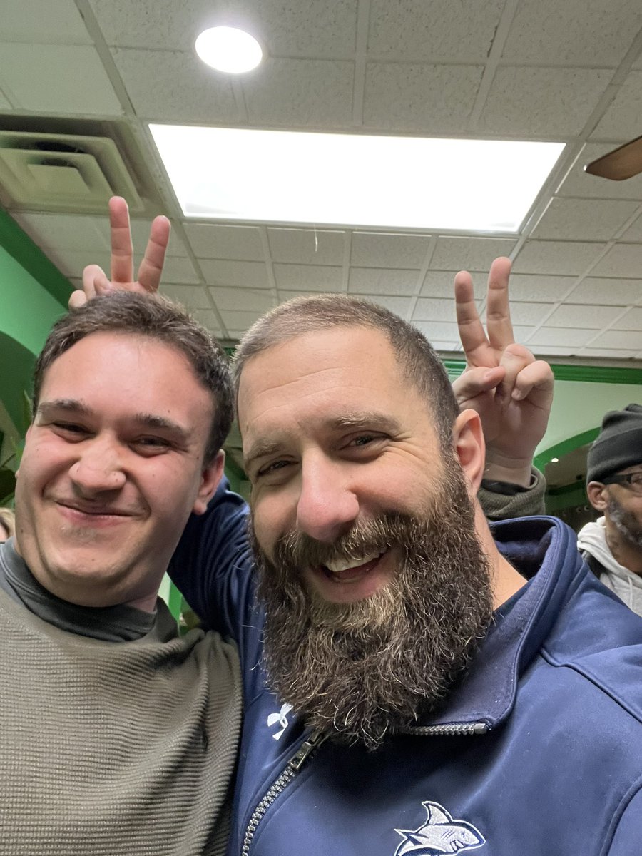 Mr. Overman tweet media