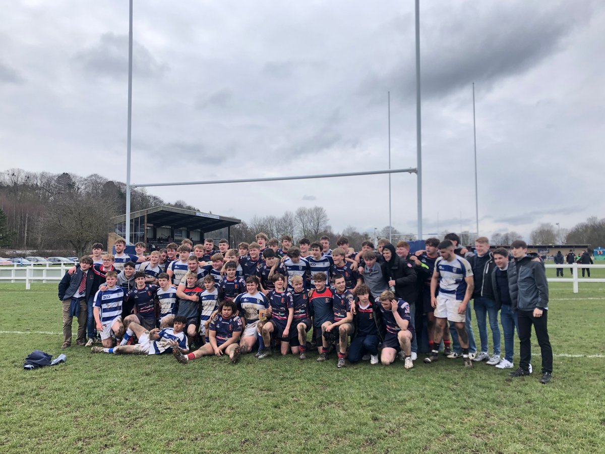 JillLCDuff's tweet image. Last ever rugby tour!  @shsrugbytours
Newcastle with Saturday night book launch.
I raise a toast of foaming beer to the Dads of @RUFCChester Colts for their inspiration &amp;amp; en-courage-ment of their lads &amp;amp; me #LightingTheBeacons