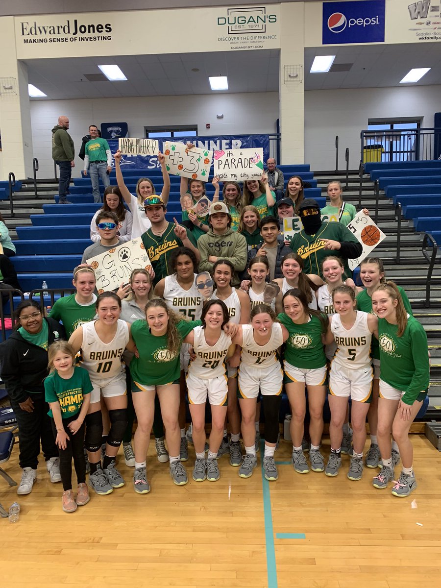 RockBridgeGBK's tweet photo. FINAL FOUR for the BRUINS!!!  Next stop…Springfield!  Thank you to all our fans that came out in support! https://t.co/Ys8c5lbFsT