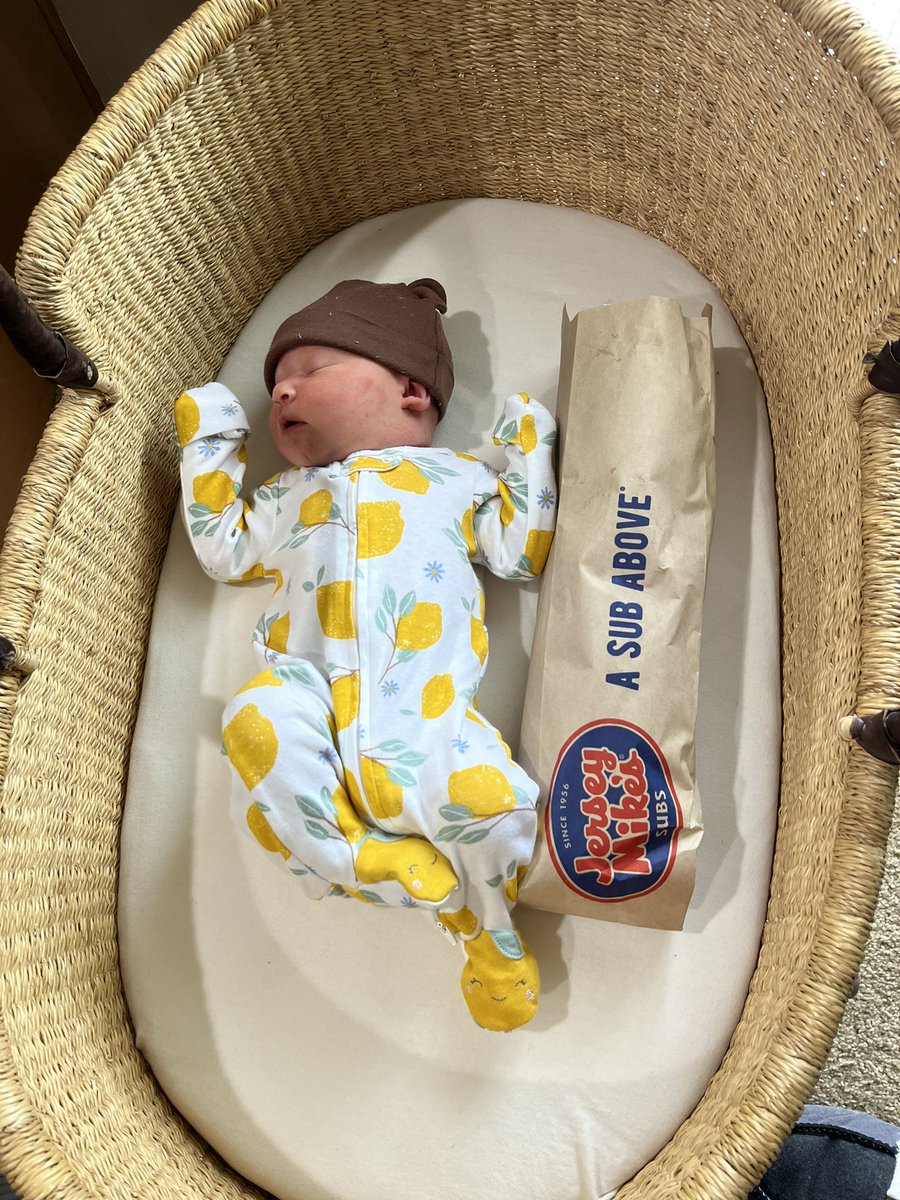 ianliardon's tweet photo. Baby is about the size of a giant sub! @jerseymikes https://t.co/hA06vCflcI