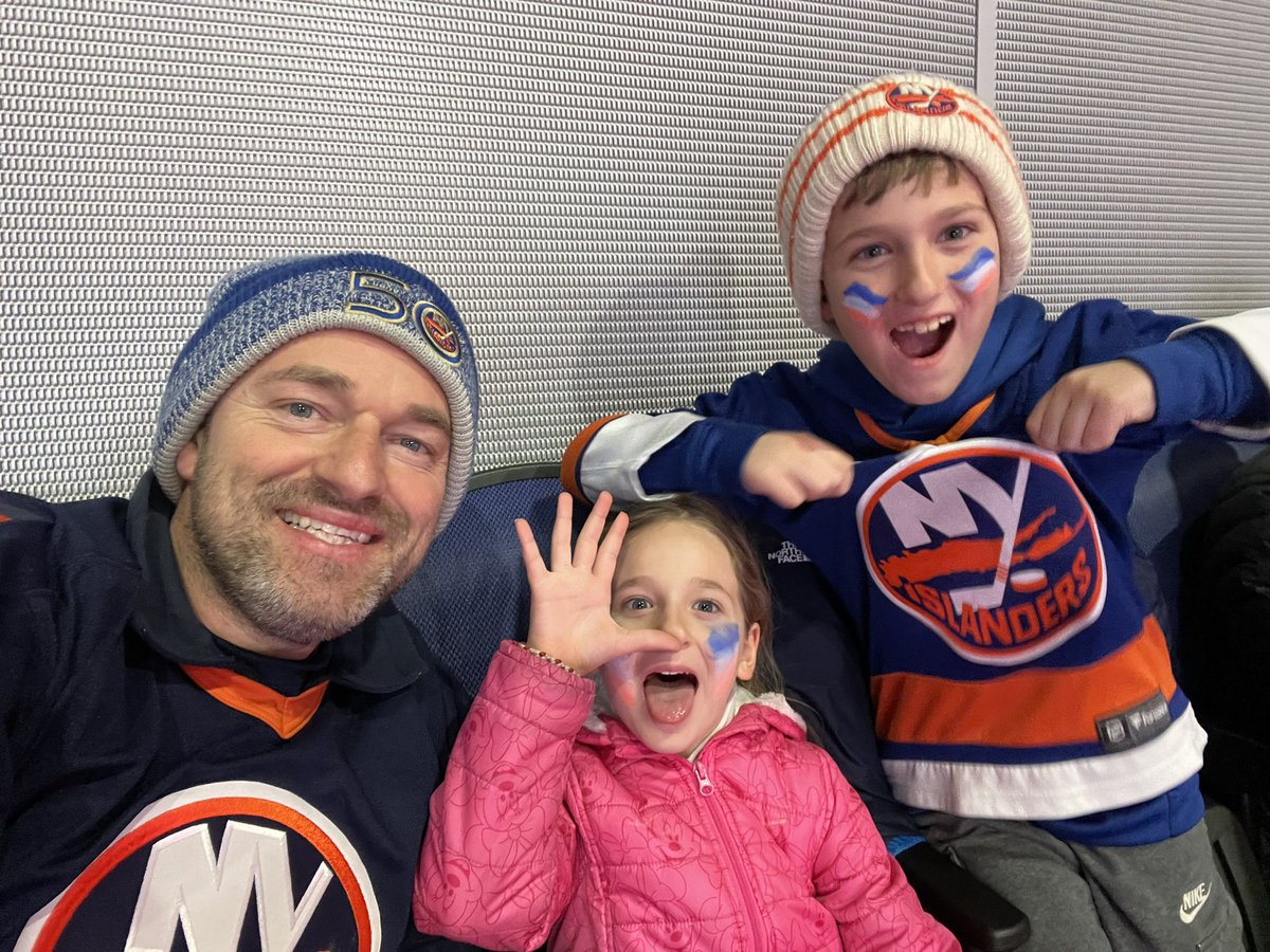 prestigiousmain's tweet photo. #NYI #islandershockey #UBS #makingmemories #letsgoislanders https://t.co/6C73VYuDJ5