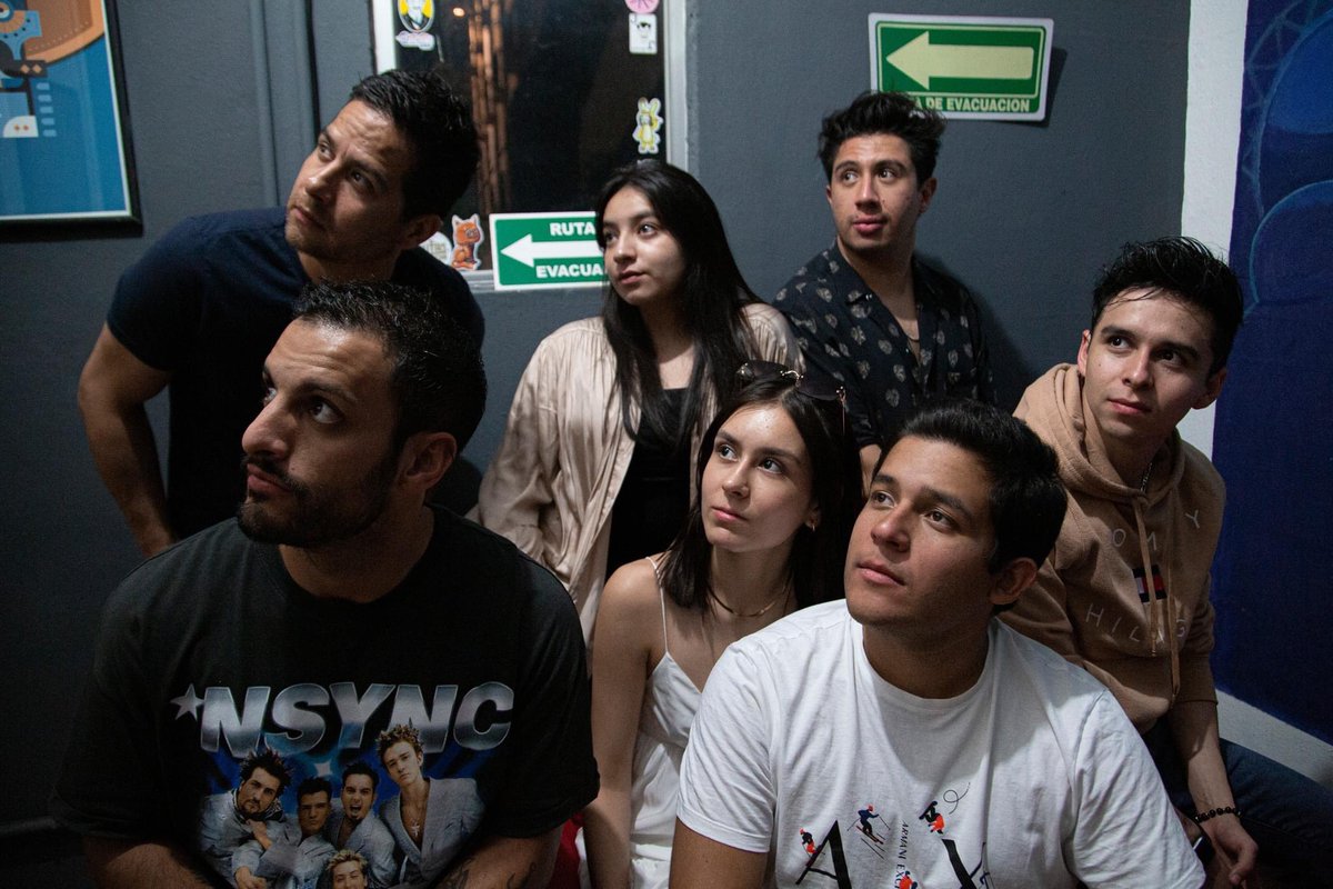 Anoche con Edward Sharpe &amp; The Magnetic Zeros.