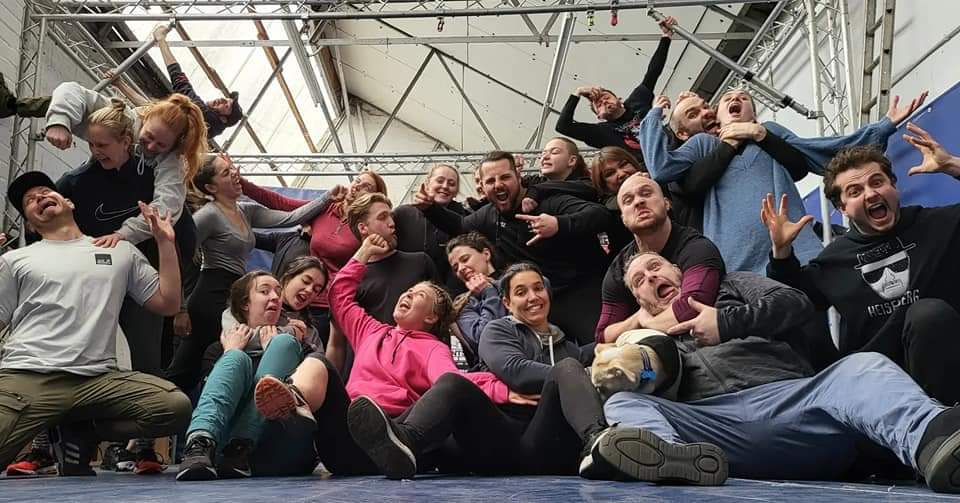 Bryony_Tebbutt's tweet photo. Fab day with these violent crazies @StuntsMoviework
ππ» π€ΌββοΈ
#ActorCombatant #ScreenCombat #StageCombat #FemalesThatFight #FemaleFighter https://t.co/wkrfEK5WqY