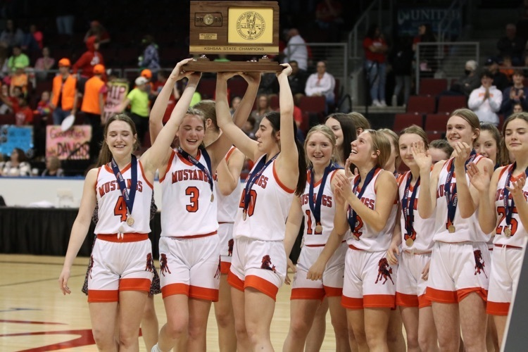 DoniphanW's tweet photo. The Doniphan West Lady Mustangs are Class IA Div I Basketball Champions!!

The Lady Mustangs defeated Quinter in the State Championship, 55-49. 

Congratulations on a great season, ladies!!

#MustangPride https://t.co/cTEiB4ninx