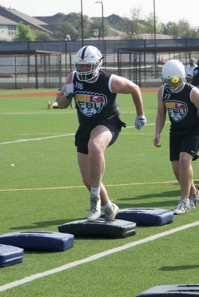🗣️Correction! <a href="/ButtonAthletics/">Central Catholic High School Athletics</a> ‘24 6’5 280lb Left Tackle <a href="/NickHughes57/">Nick Hughes CO’24</a> has been impressive today leading groups in drills. Has some “nasty” traits! Can’t wait to see him in OLvsDL this afternoon at <a href="/FBUcamp/">Football University</a> San Antonio. <a href="/Rivals/">Rivals</a> @RivalsNick #ATW <a href="/STX7v7/">STX7v7</a> #satxhsfb