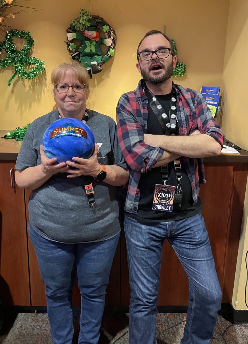 Shoutout to our VIVA X VEGAS contest winner Heather! She &amp; <a href="/mrcrowleyco/">Crowley | X103.9 (parody account)</a> posed for a quick pic after she scored:

🔸 A trip for 2 to Las Vegas

🔸 Tix to <a href="/PunkRockBowling/">𝙿𝚄𝙽𝙺 𝚁𝙾𝙲𝙺 𝙱𝙾𝚆𝙻𝙸𝙽𝙶</a> festival

Thanks to everyone who joined us today at The Summit Interquest 🎳 Don't miss our next party!