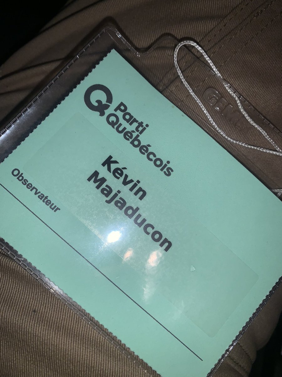 KevMajaducon's tweet photo. Mon premier congrès du PQ, j'ai rencontré plein de gens dynamiques, humaines et divertissants. Ce fut un grand plaisir de vivre un tel événement qui m'a rendu encore plus fier d'être Québécois. Je suis en admiration devant l'implication des centaines de militants qui croient tous à l'indépendance du Québec et son bien-être. Aujourd’hui, mon nationalisme s'est retrouvé dans ce parti et je ne pourrais pas me sentir plus fier. Vive le Québec, Vivre le Québec libre, mon pays! ⚜️ Merci à @Eden_Belanger et @Maxlaro pour l’invitation chaleureuse!! #Qc #PQ #congresPQ