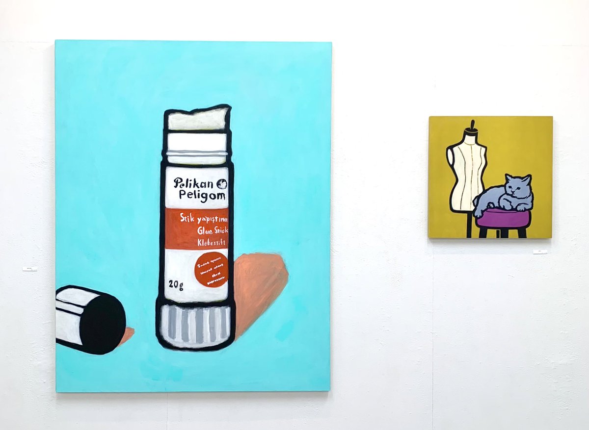 本日3日目、ミキテライ個展「room」11時〜19時オープン！正面の壁に掛けた2作品をパシャリ！<a href="/mikiteraism/">ミキテライ</a> #opagallery