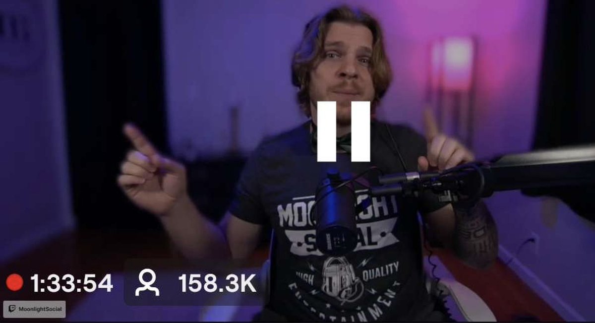 Made a little guest appearance on the Streamer Awards in front of a few people tonight