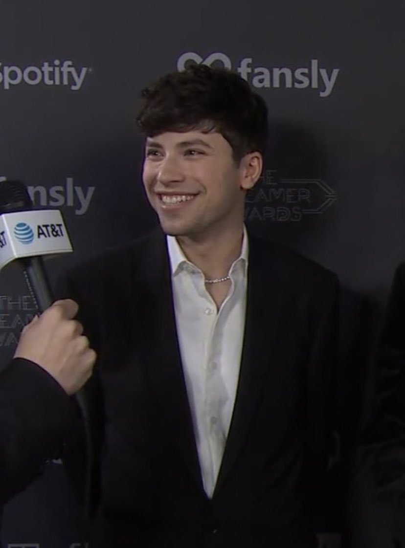 Mads On Twitter RT darlingshabit GUNSHOT CAR CRASH BOOM mads-on-twitter-rt-darlingshabit-gunshot-car-crash-boom