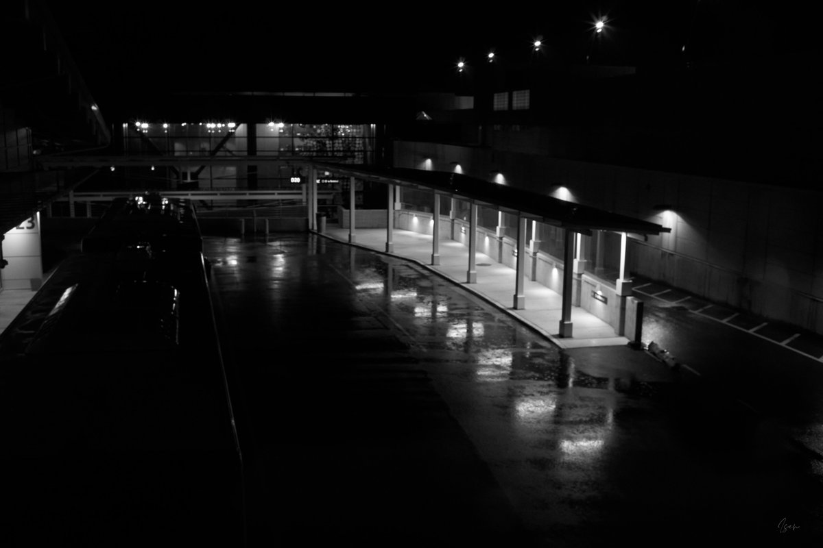 isensno's tweet photo. Why make photos? #29 in this series. I did video https://t.co/Ychg2h3SjU using only raw photos I've never touched. No edits other than B&amp;W vs color. No adjustments, edits or crops. Posting the storyboard. 
#documentaryphotography #airportphotography #bandwphotography #airports https://t.co/d4Qf2TBLko