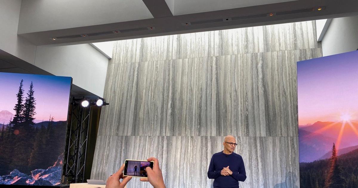 steffanlv's tweet photo. Microsoft is holding a 'future of work' AI event on March 16th https://t.co/ppkBNkzVgg https://t.co/uvx1ySnQrh