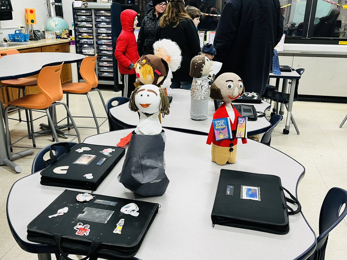 Nicole McLaughlin tweet media