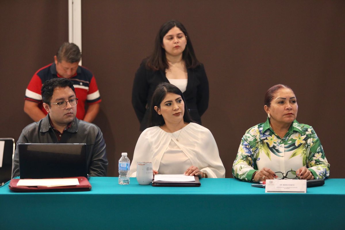 En el marco del #DíaInternacionalDeLasMujeres participé en el Conversatorio sobre la Estrategia Nacional de Prevención del Embarazo en Adolescentes #ENAPEA.
En este espacio reflexionamos acerca del impacto en el proyecto de niñas y adolescentes y las uniones tempranas. (1/2)