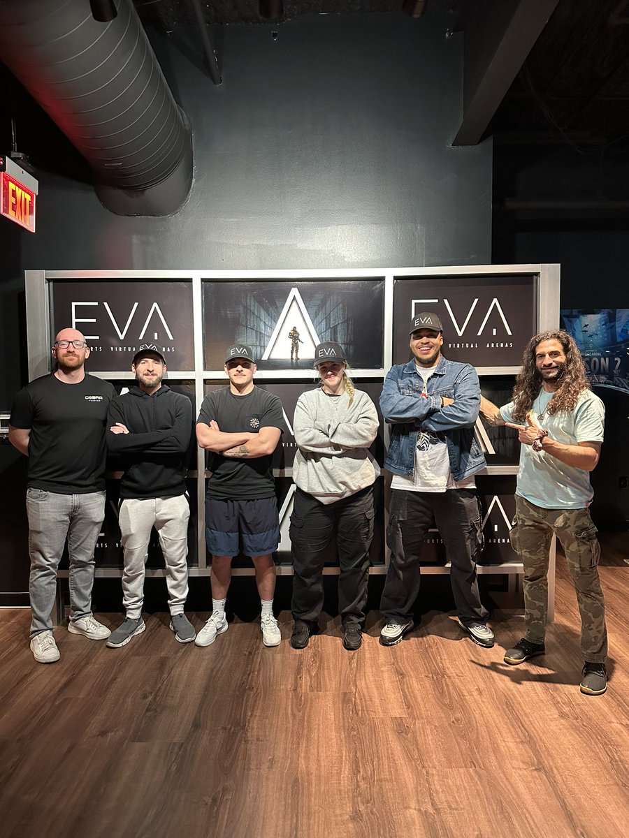 Flamesword's tweet photo. Just finished running my first event ever w/ @TeamStatusQuo &amp; @evagg_us, co-hosted by @OpTic_BigTymeR &amp; I got to say I’m already thinking about how I will make the next one even better!

A big thank you goes out to the staff &amp; participants, we couldn’t do this without you all ❤️ https://t.co/FuLrB4ogSU