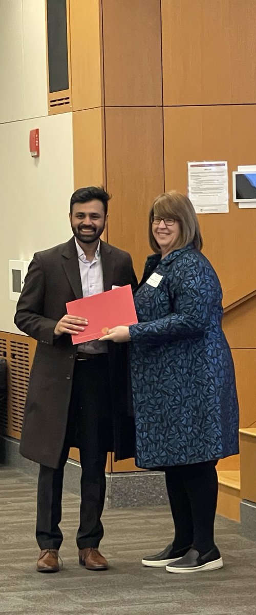 HSingh_OSU's tweet image. Shridhar won an award for his poster presentation @OhioStatePCB @OhioStateDHLRI #clics