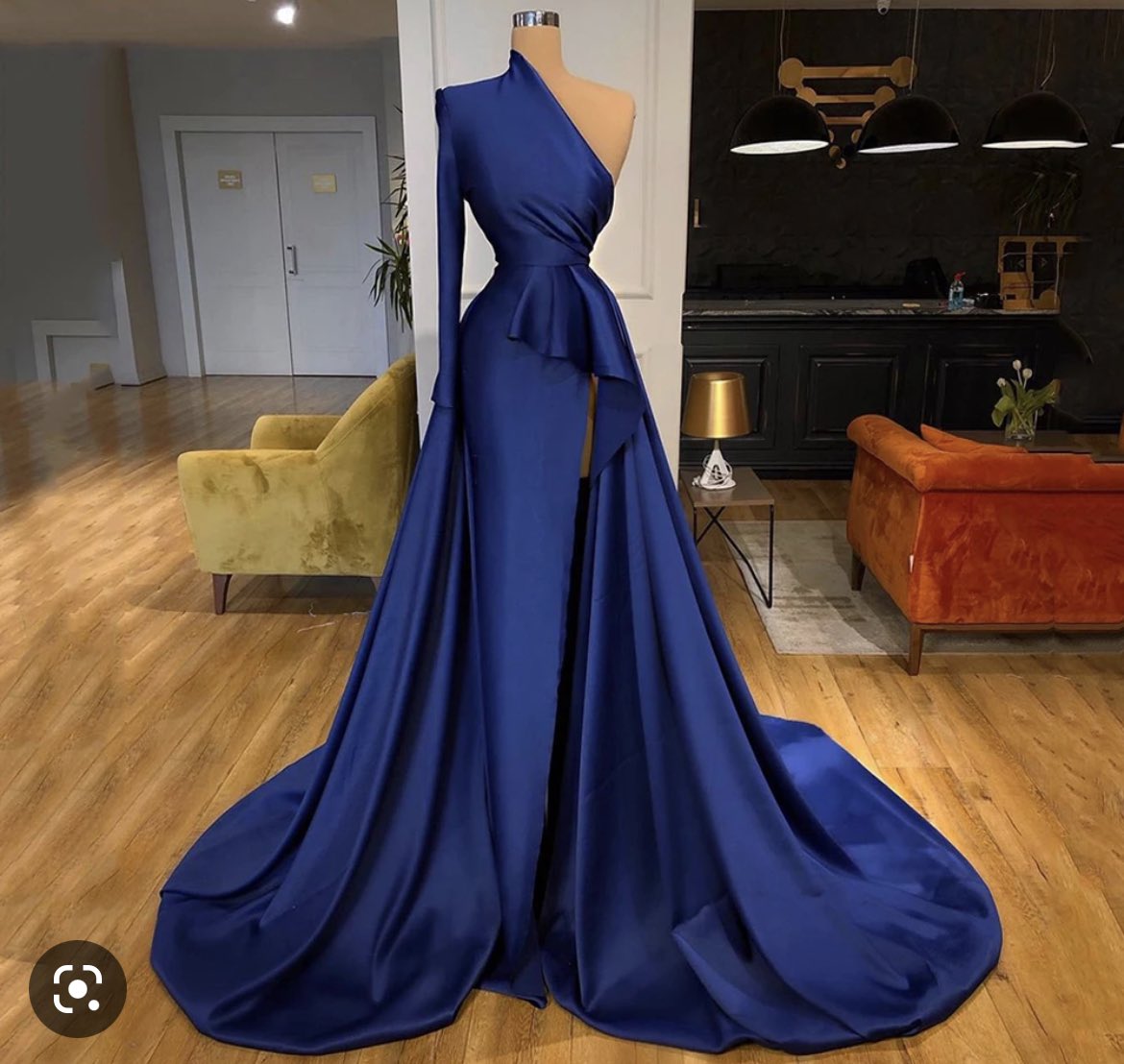 Snarkage1's tweet photo. What are you wearing to the Trump Indictment Party? https://t.co/invCzGW87F