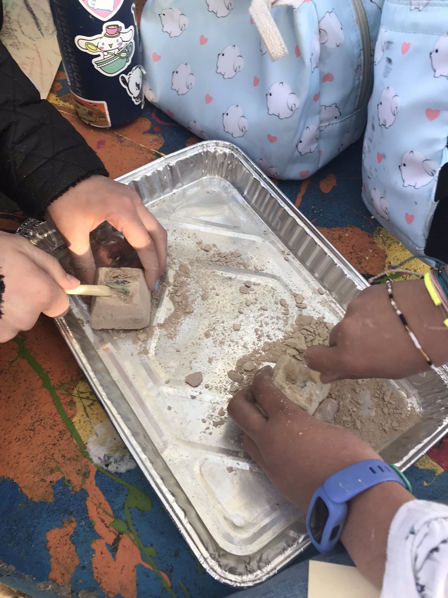 Christie Vtipil tweet media