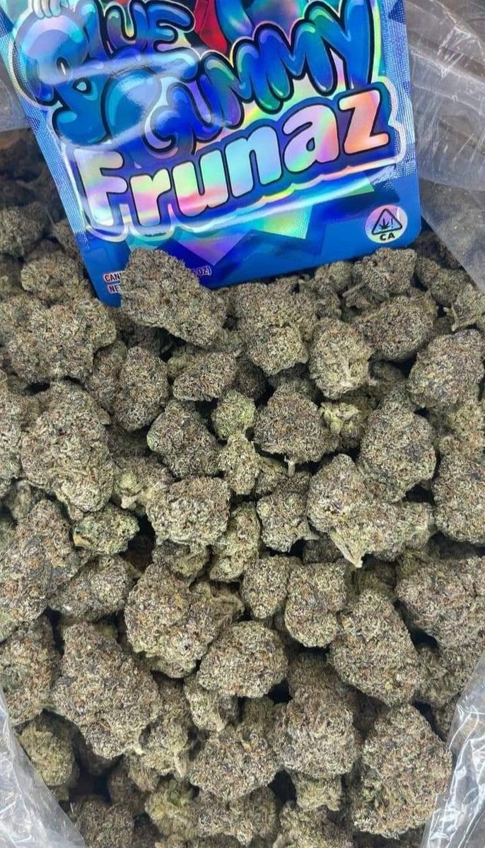 Istoe_1's tweet photo. Fire fire 🔥⛽💨💨
https://t.co/1hcIoKtZWt
#Ogcalibuds420 #BossStatusGenetics #Goodsmoke #Topshelf #Buyweed #Gethigh
#Calibuds #Cannabiscomunity #Goodweed #Stoners #Cannabisculture #Cannabislife #Weedfarm #Cannabislegalization #Weedlovers #Weedsmokers #Weedgrowers #Vapepens #Wax https://t.co/B8zXe010ag