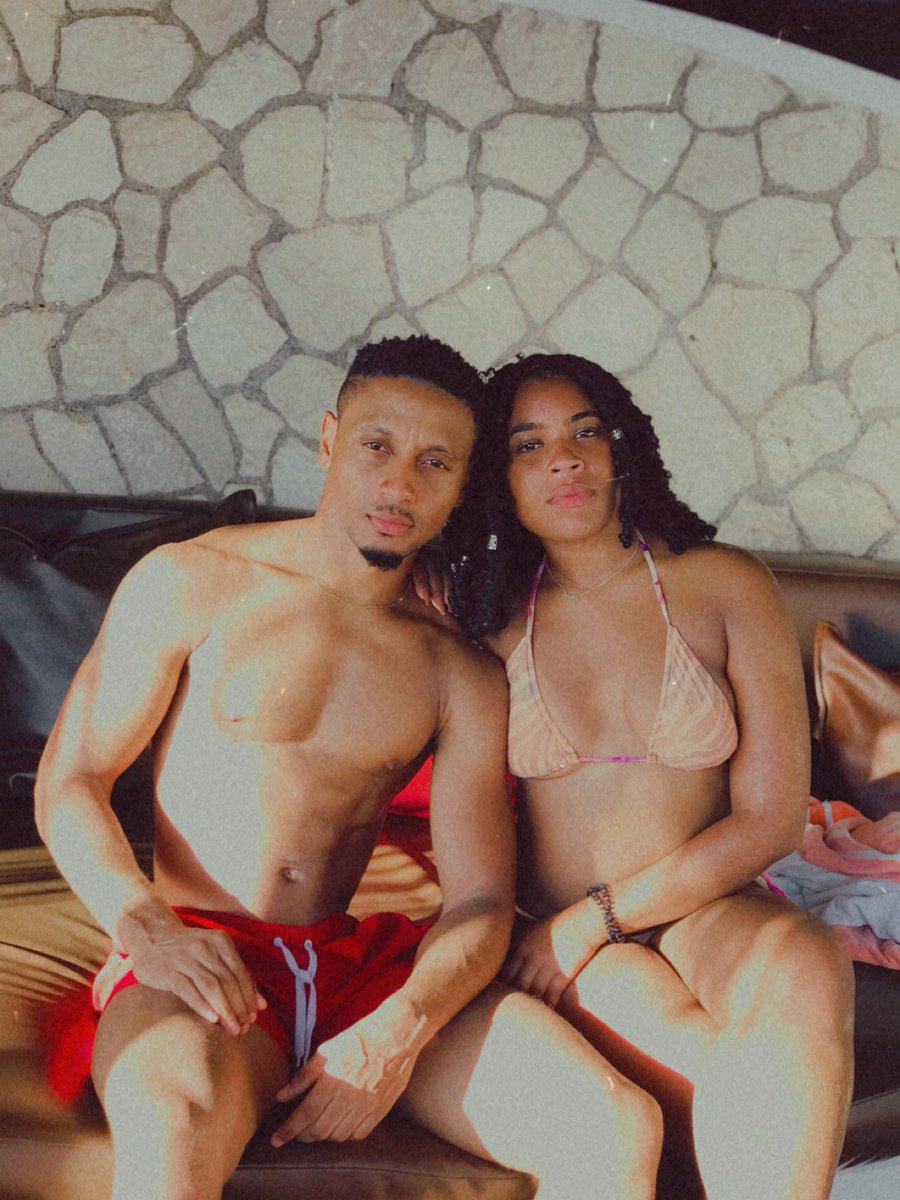 Dancerholic1's tweet photo. Can’t wait fi see yuh in a couple a weeks🥰🤤 #chubble https://t.co/bvGrSXYltm