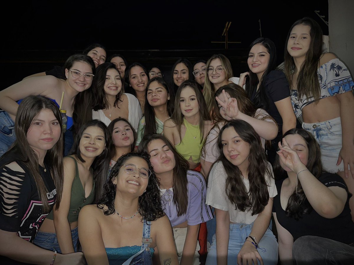 matchless023's tweet photo. Matchgirls💖💞💙 https://t.co/AAzAFE08H5