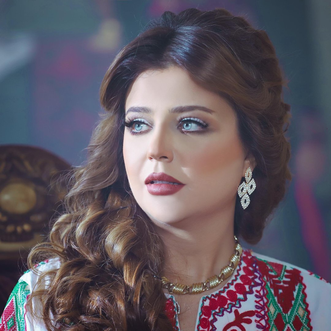 ممثلات - Search  X