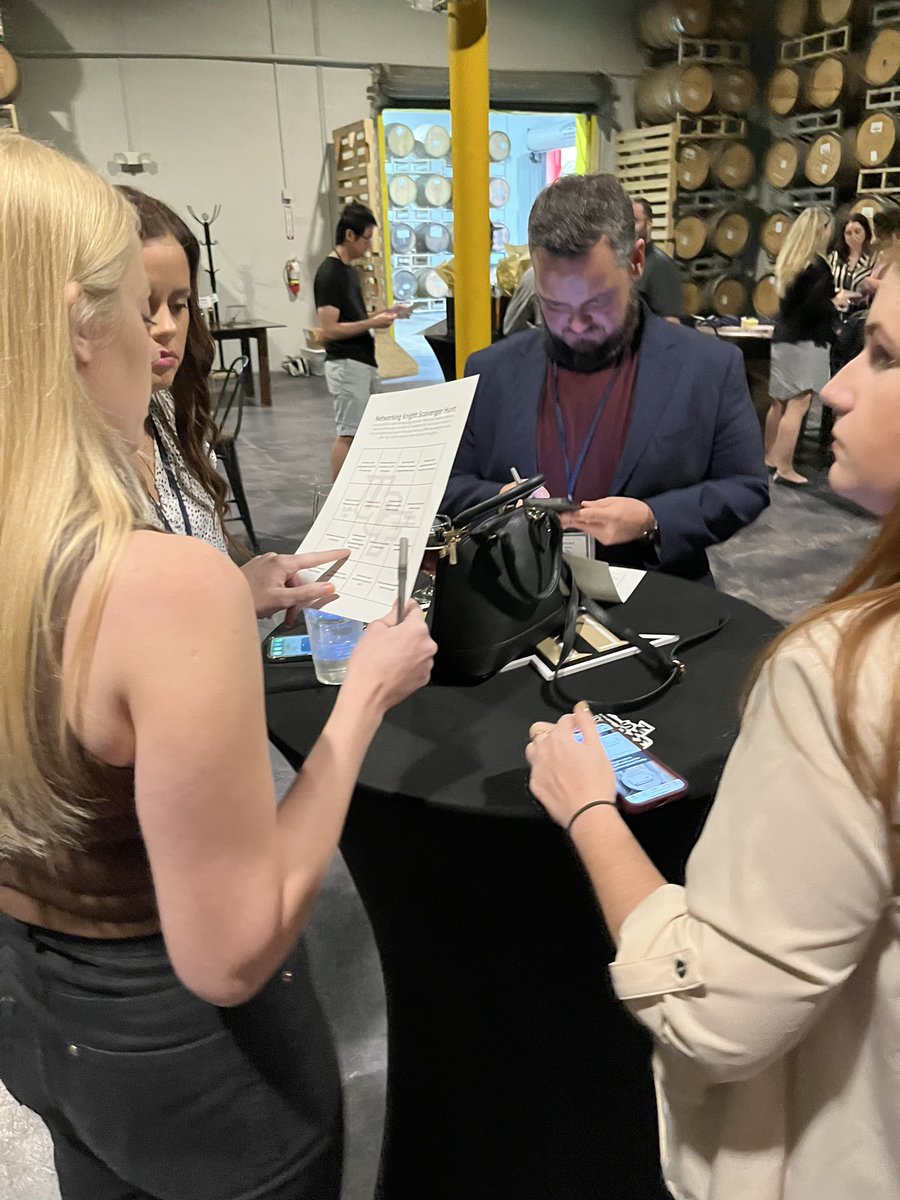 BrowardUCF's tweet photo. Thank you to everyone who joined us for National Networking Knight @funkybuddhabrew! It was an amazing night of food, fun & Networking!
@UCFKnights @UCFALUMNI
#GoKnights #ChargeOn #UCF #NationalNetworkingKnight https://t.co/BojV64aFUy