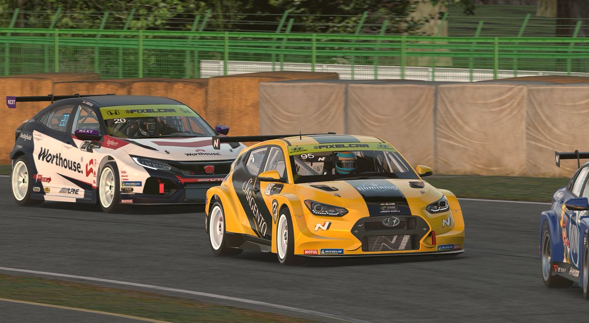ToadRacing's tweet photo. Mixed bag! Up and down evening at Tsukuba, but lots of fun as always in @RACEPIXELCAR. 

P6 and P16 for @KPokrefky 
P12 and P18 for @moppenheimer 
P18 and P13 for @DadlerTime https://t.co/5zhgQXp2Im