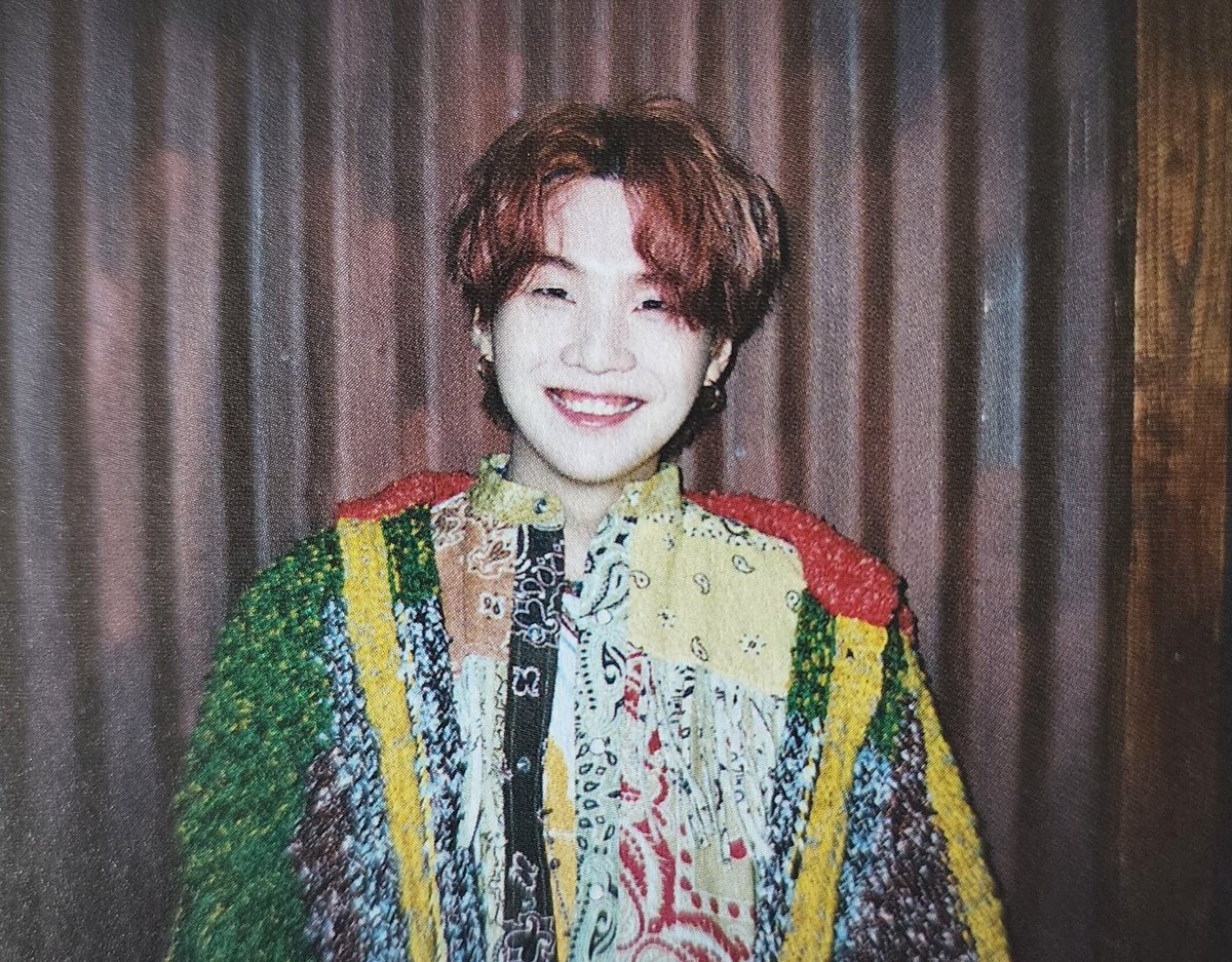 Shinemichm's tweet photo. — FOTOS DEL PHOTO-FOLIO DE #SUGA: #Wholly_or_Whole_me

• Fotos de Yoongi para su photo-folio [1]

@BTS_twt [+] https://t.co/ezgrliQe2G