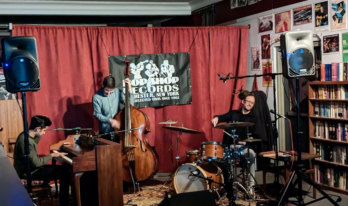 @liffy@shakedown.social tweet media