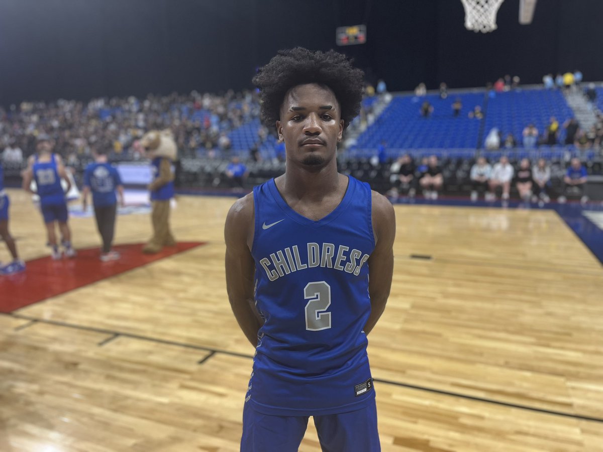 GASOLyndon's tweet photo. 3A Semifinal 2️⃣ | #UILState

Childress 69
Lytle 48

@CHS_Bobcats used a huge first half to build an insurmountable lead and advance to the 3A championship.

Lytle star Jordan Balderaz picked up 3 fouls in the first 4 minutes and they struggled to score with him on the bench.

@lamontnick3 was lethal in transition all game as he paved the way with an 18 point, 11 rebound double-double 

Also with a double double was @Aidenallen_3 who went for 16 & 10 

Was very impressed with the physicality that @WayneParker22’s bunch plays with. No kids in the rotation above 6 foot but they all rebound, defend and really just wore Lytle out on both ends.

Sets up a Hitchcock v. Childress title game at 10 AM Saturday 

#GASO