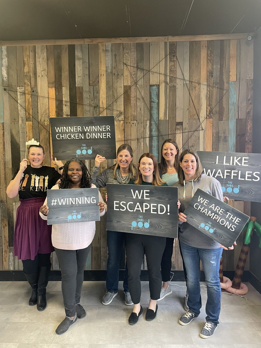 Christy Lobdell tweet media