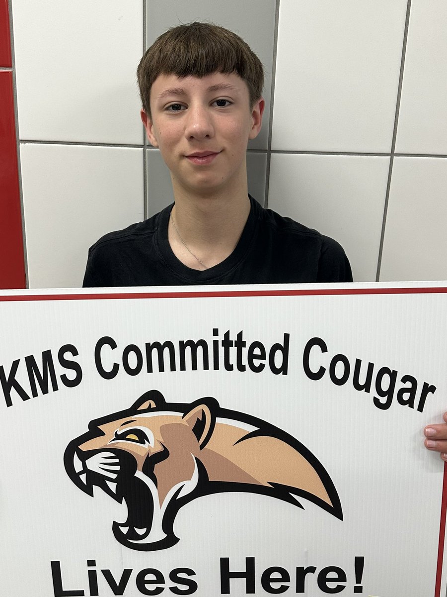 KingwoodCougars's tweet photo. The 7th grade running #kmscommittedcougar this week for the @kingwoodcougars is Aidan Anderson! He ran in the #400m, #800m, and the #1600mRelay! Great job Aidan! #KMSCougarPride @HumbleISD_KMS @HumbleISD @HumbleISD_Ath @HISDParents @PrincipalCurl @MrsWidmier_KMS https://t.co/wECB69gDos