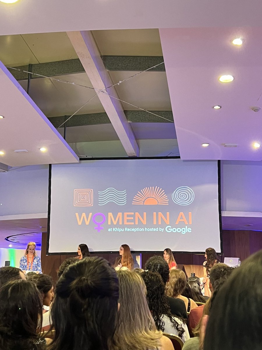 #WomenInAI is starting now 👩🏽‍💻💥 So happy to be here 🙃 @Khipu_AI #khipu2023