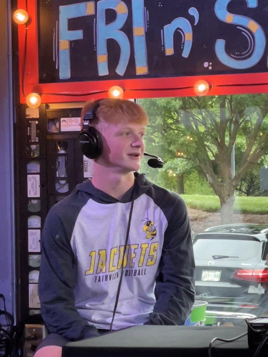 Accepting the Herff Jones Heart of the Team award at the end of my freshman season on the varsity soccer team. At <a href="/tonyseatdrink/">Tonyseatanddrink</a> with <a href="/cspulliam/">Charles Pulliam</a> and Coach Shane Smith. Thank you to my teammates that came out to support me! #BeckamAdams #Soccer #FairviewTN #FairviewHighSchool