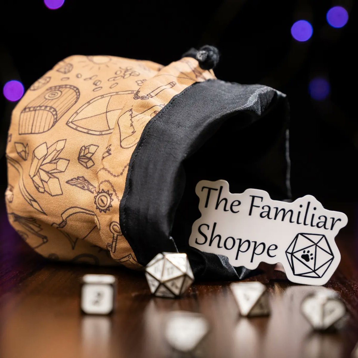 ShoppeFamiliar's tweet photo. Our Adventurer's Inventory Dice Bag is back in stock! Get yours now while you can #dungeonsanddragons #handmade #dice #ttrpg https://t.co/yHrmJuW7mL
