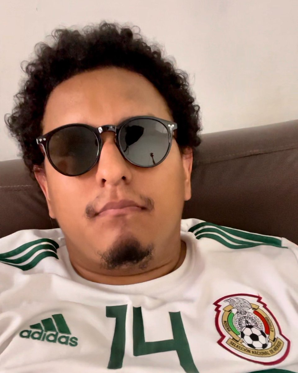 loaisigaNic's tweet photo. BIENVENIDO AL BACKSTAGE 🎥

#studio #backstage #sessions #photography #videos #podcast #podcastersofinstagram #podcastepisode #sports #leonnicaragua https://t.co/km5EnaZxcW