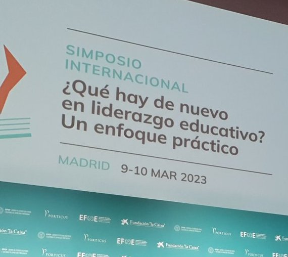 aprodir's tweet photo. Terminó la primera jornada del Simposio Internacional “¿Qué hay de nuevo en liderazgo educativo?” @socyedu Enriquecedoras propuestas, y elenco de ponentes diverso y estimulante. Mañana más. No te lo pierdas. APRODIR participa también mañana.
#SimposioLEI #liderazgoeducativo https://t.co/uUxvRqELEJ
