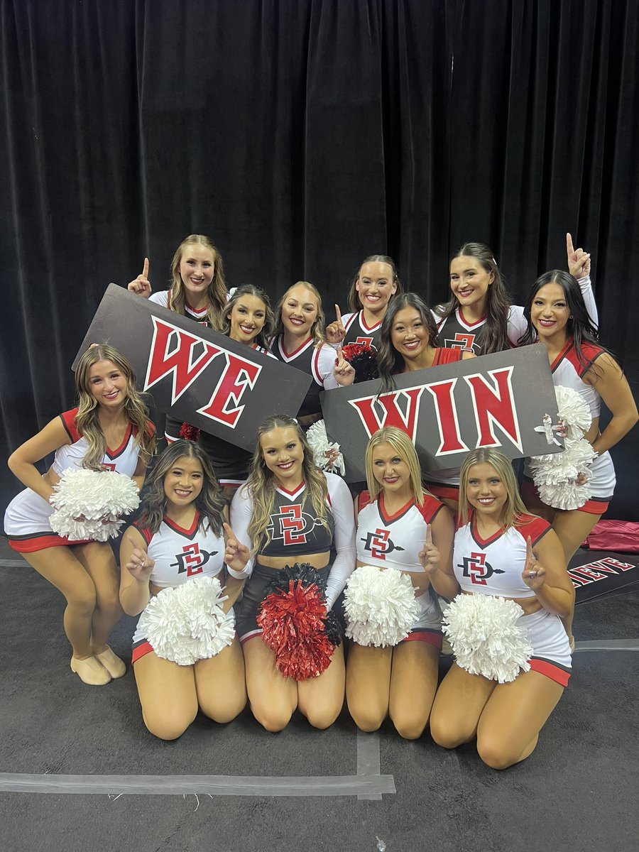 Aztecs win! See you at the semifinals! 🏀❤️